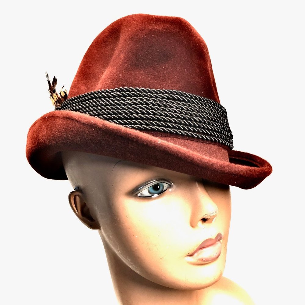 Vtg Saks 5th Ave Felt Hat